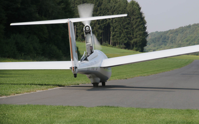 ASK 21 Mi Schleicher - Gliders Piston
