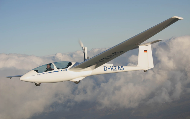 ASK 21 Mi Schleicher - Gliders Piston