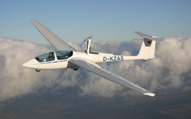 ASK 21 Mi Schleicher - Gliders Piston