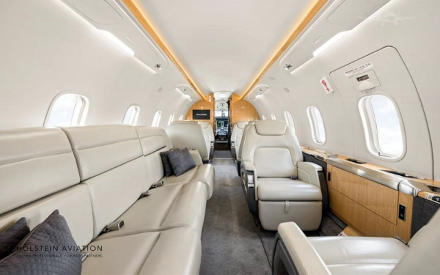 2016 BOMBARDIER CHALLENGER 350 Bombardier - Aircraft Turbofan