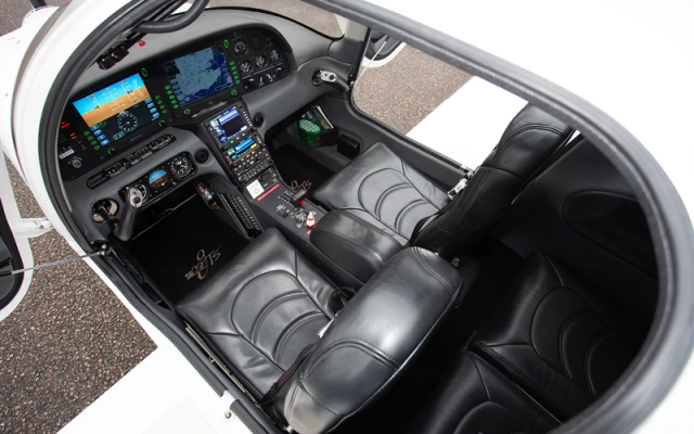 2005 Cirrus SR22 G2 GTS Cirrus - Aircraft Piston