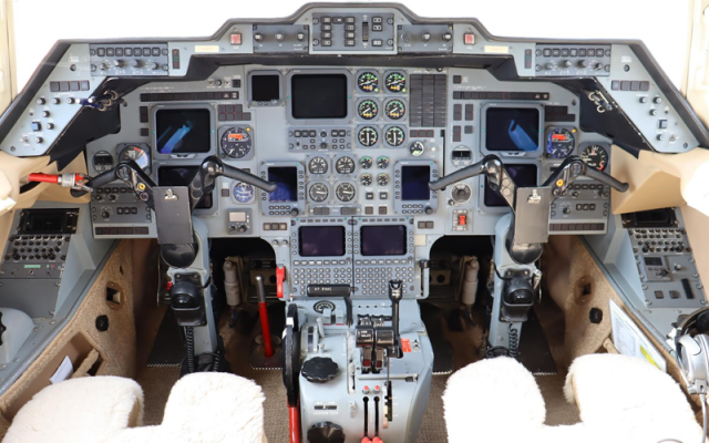 2000 HAWKER 800XP Hawker - Aircraft Turbofan