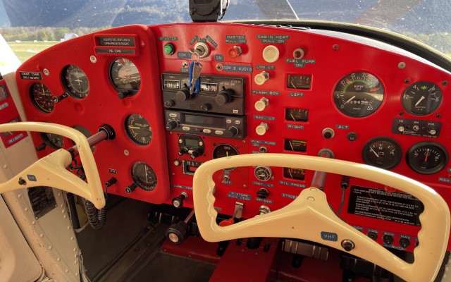 Cessna 150 TD 180 hp Cessna - Aircraft Piston