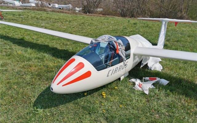 Schempp-Hirth Standard Cirrus Cirrus - Aircraft Piston