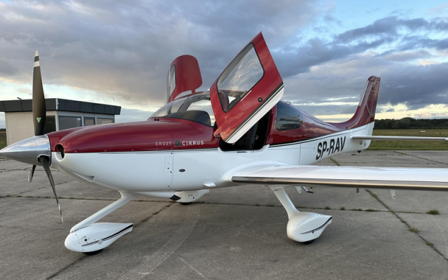 2008 CIRRUS SR22 TURBO Cirrus - Aircraft Piston
