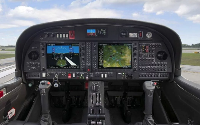 2010 Diamond DA42 Twin Star NG Diamond - Aircraft Piston