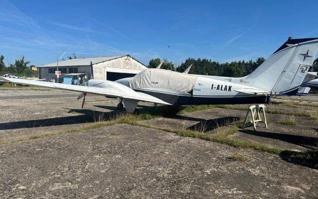 Beech 55 Baron project Beechcraft - Aircraft Piston