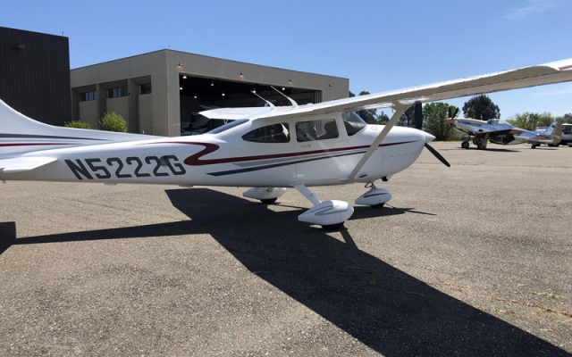 2002 CESSNA TURBO 182T SKYLANE Cessna - Aircraft Piston