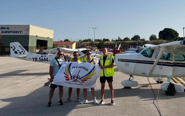 Welcome to AVIONIK — EU Aviation School. EASA RO  - Schools & Jobs Schools