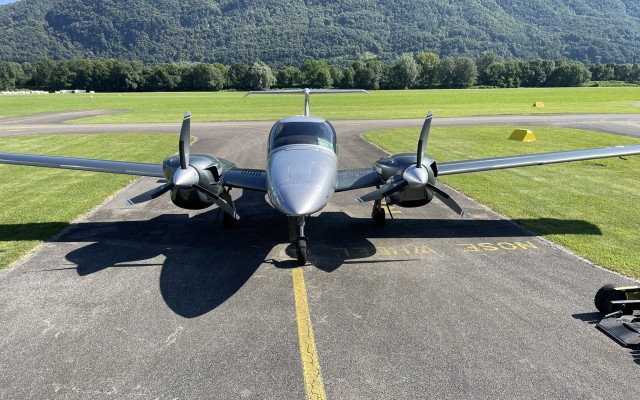 Diamond DA42 Twin Star Diamond - Aircraft Piston