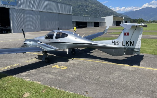 Diamond DA42 Twin Star Diamond - Aircraft Piston