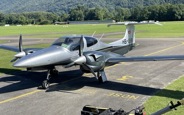 Diamond DA42 Twin Star Diamond - Aircraft Piston