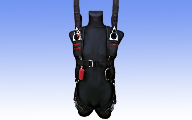 Fire Cutaway SkyWideSystems - Skydiving Containers