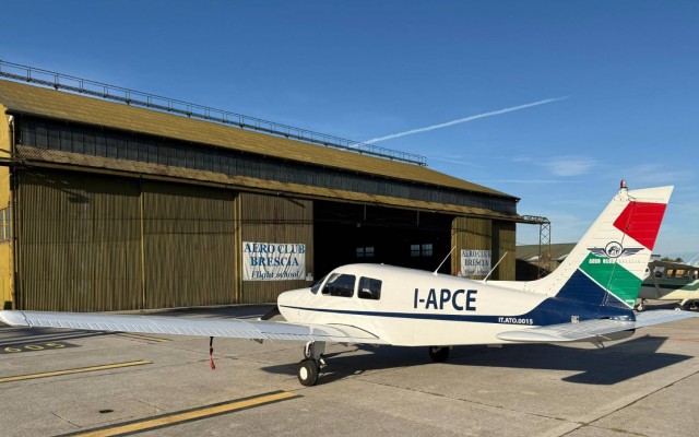 Piper PA-28-161 Cadet Piper - Aircraft Piston