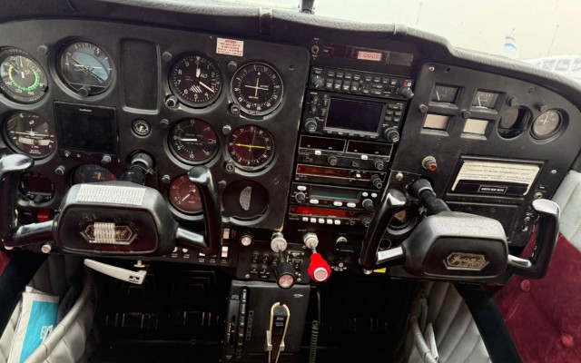 Cessna 172 M Skyhawk Cessna - Aircraft Piston
