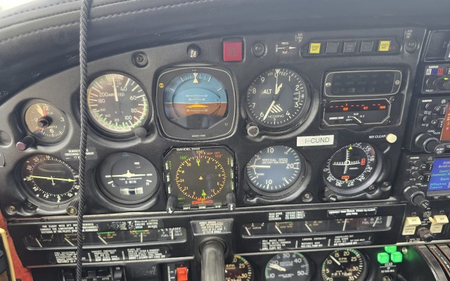 Piper PA-34-200T Seneca II Piper - Aircraft Piston