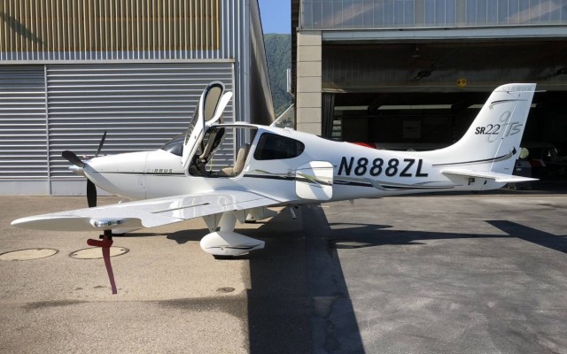 Cirrus SR22 G2 GTS Cirrus - Aircraft Piston