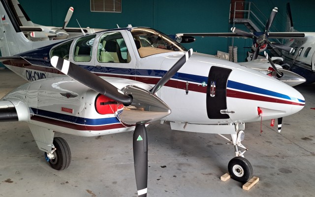 Beech 55 Baron G600TXi Beechcraft - Aircraft Piston