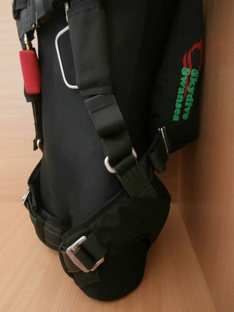Fire Student SkyWideSystems - Skydiving Containers