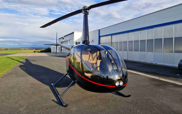 Helicopter Robinson R66 N66R Robinson - Helicopters Piston