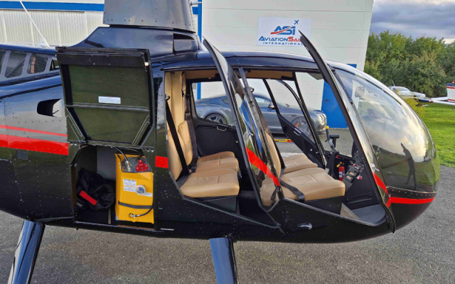 Helicopter Robinson R66 N66R Robinson - Helicopters Piston