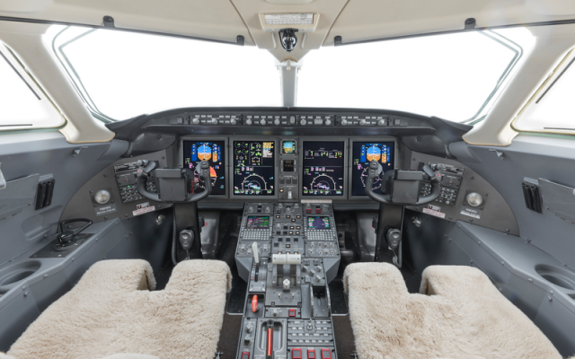 2004 Bombardier Challenger 300 Bombardier - Aircraft Turbofan