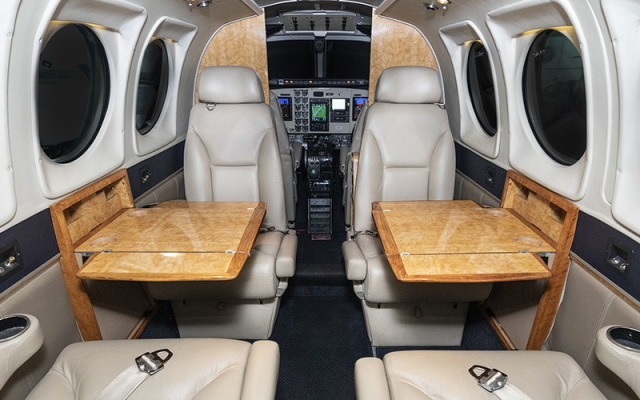 1978 Beechcraft King Air C90 Beechcraft - Aircraft Turboprop