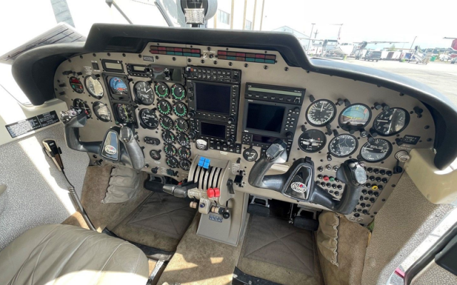 2003 PIPER SENECA V Piper - Aircraft Piston