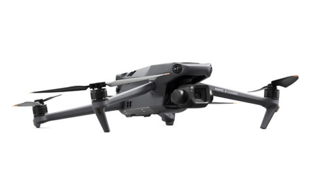 DJI Mavic 3 Classic with DJI RC Remote DJI - Drones Quadcopters