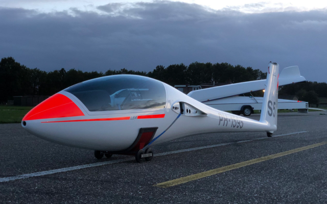 LS4a PH-1595 Rolladen-Schneider - Gliders Unpowered