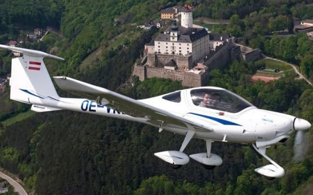 New Diamond DA20 Single Engine Piston Airplane For Sale Diamond - Aircraft Piston