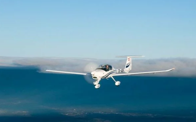 New Diamond DA20 Single Engine Piston Airplane For Sale Diamond - Aircraft Piston