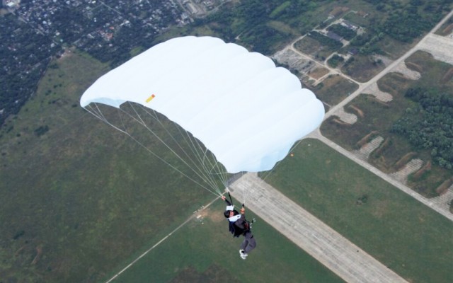 Standard-7 Skylark - Skydiving Reserves