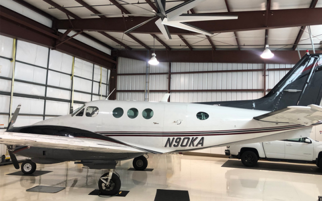 B90 King Air | LJ-369 Beechcraft - Aircraft Turboprop