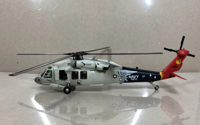 1/72 Scale Seahawk Sikorsky SH-60 Helicopter Model Shop - Helicopters Accessories