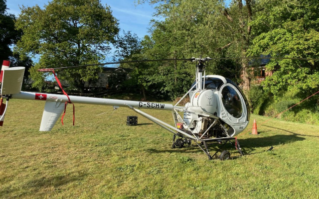 2008 Schweizer 300C, England, United Kingdom Schweizer - Helicopters Piston
