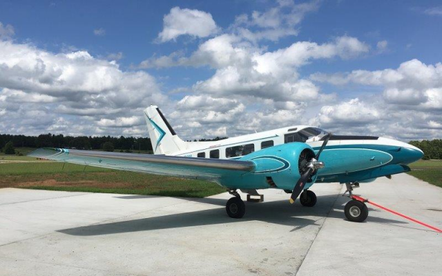1954 Beechcraft 18 C-45H Beechcraft - Aircraft Turboprop