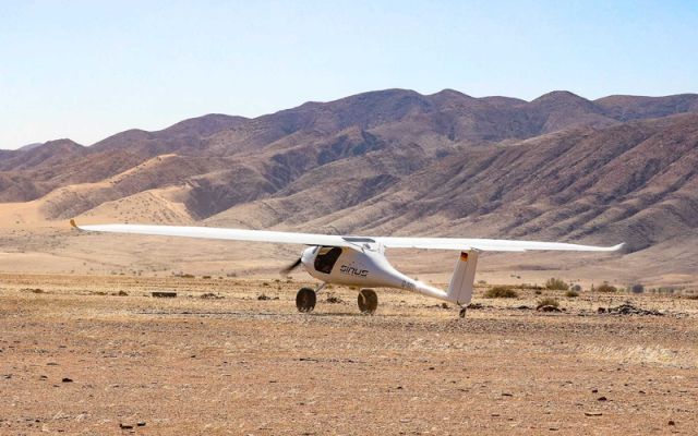 Sinus. PIPISTREL. Pipistrel - Gliders Piston