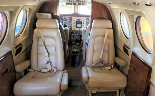 F90 King Air 1981| LA-82 Beechcraft - Aircraft Turboprop