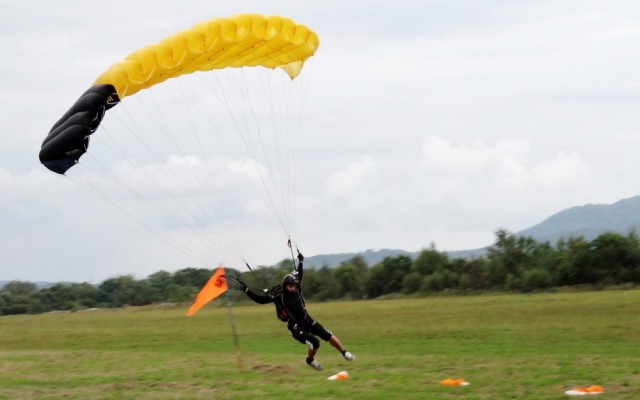 Odyssey Skylark - Skydiving Canopies