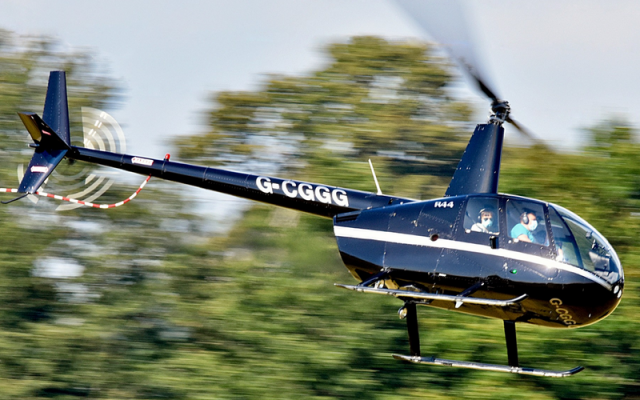 1999 Robinson R44, England, United Kingdom Robinson - Helicopters Piston