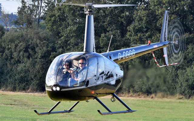 1999 Robinson R44, England, United Kingdom Robinson - Helicopters Piston
