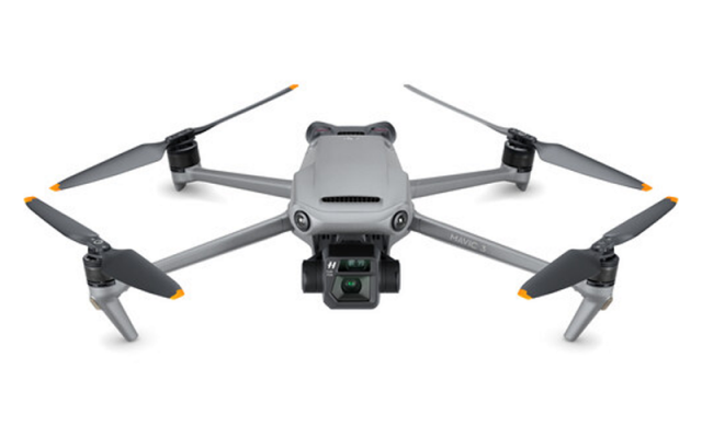 JI Mavic 3 Fly More Combo with RC Pro Remote & Accessory Kit DJI - Drones Quadcopters