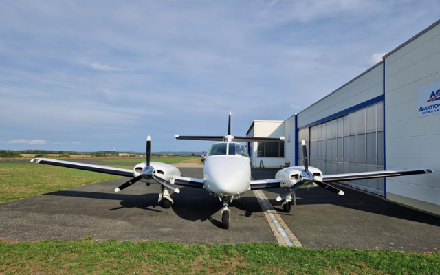 Cessna T303 Crusader D-IBIS Cessna - Aircraft Piston