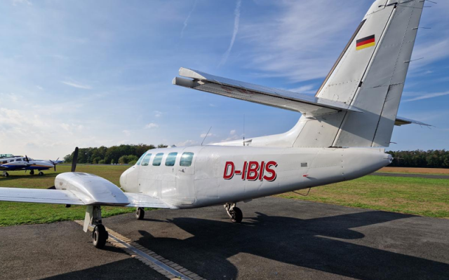 Cessna T303 Crusader D-IBIS Cessna - Aircraft Piston