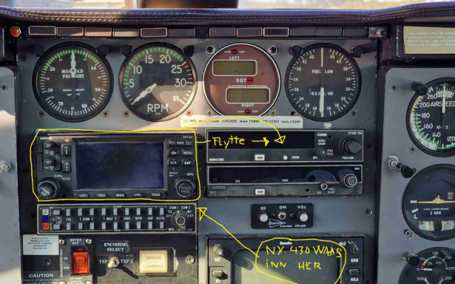 Piper Navajo PA-31-325 CR Piper - Aircraft Piston