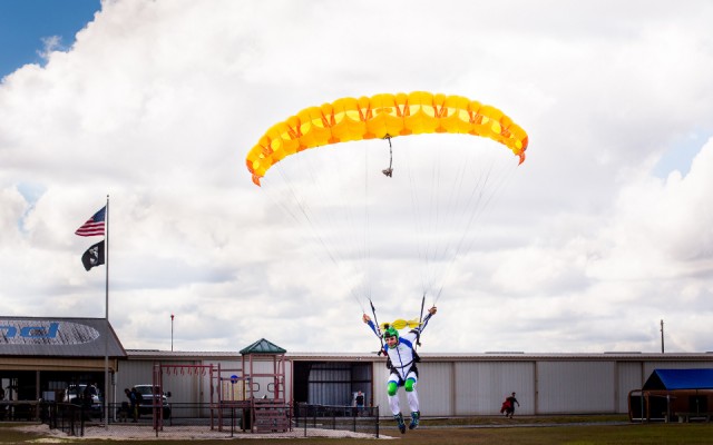 Odyssey EVO Skylark - Skydiving Canopies