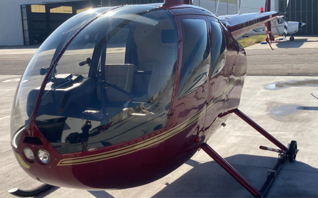 2006 ROBINSON R44 RAVEN II Robinson - Helicopters Piston