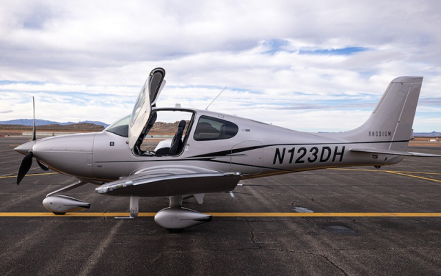 2020 Cirrus SR22T G6 GTS Cirrus - Aircraft Piston