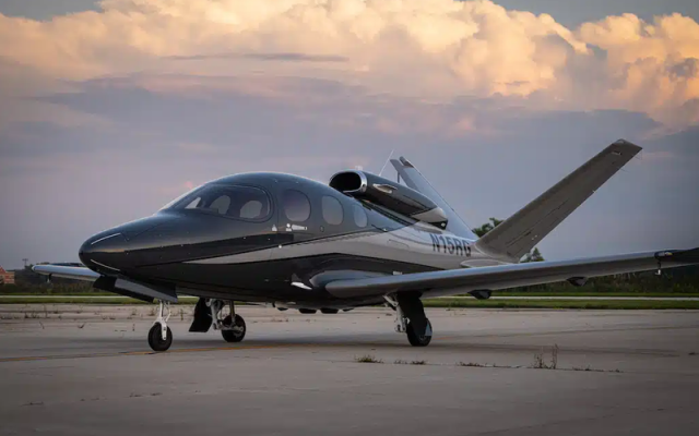 2021 CIRRUS SF50 G2 Vision Jet (N15RG) Cirrus - Aircraft Turbofan